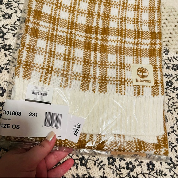 NWT Timberland Plaid Scarf - Picture 4 of 5